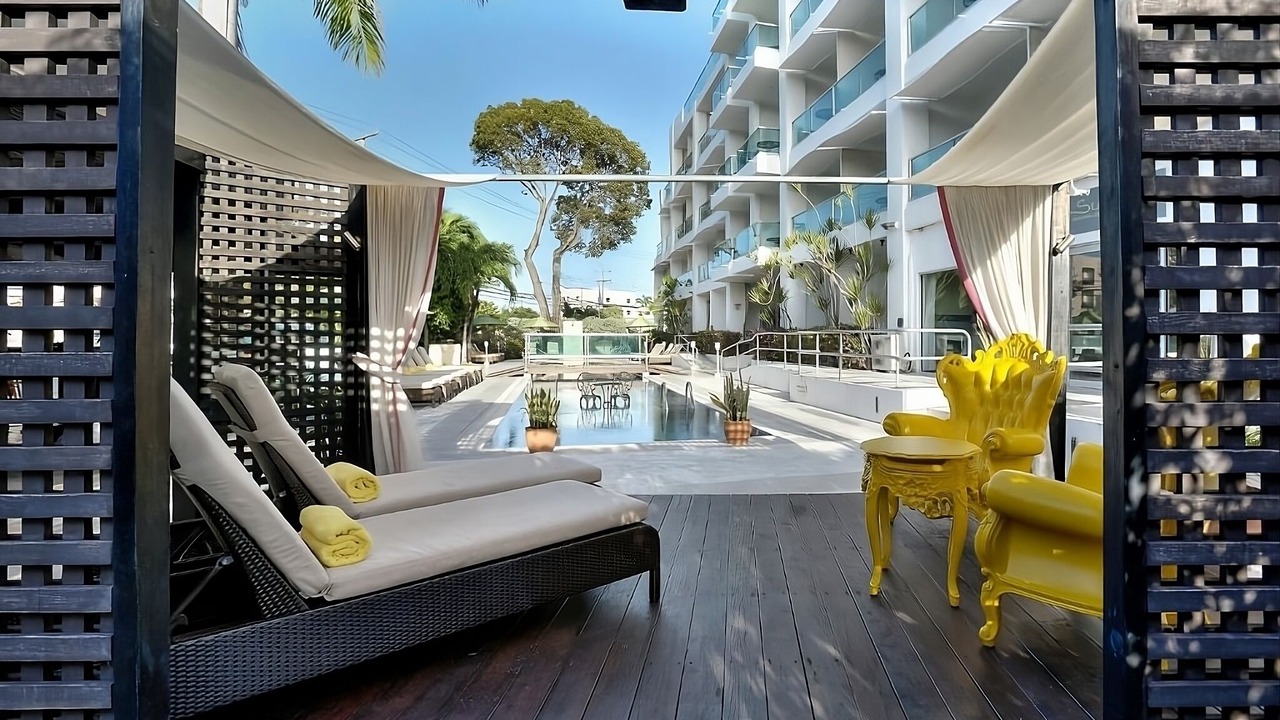 Photo of Outdoor in Blue Waters