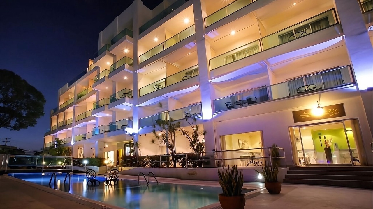 Photo of Outdoor in Blue Waters