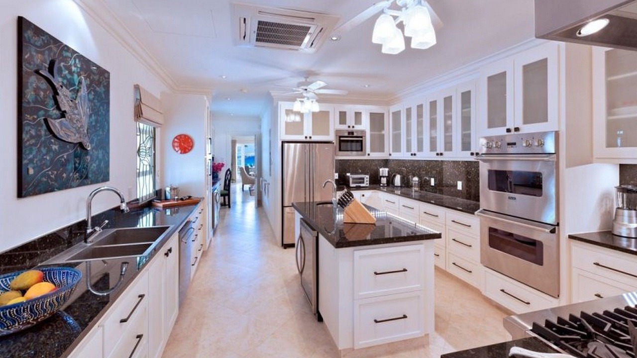 Photo of Kitchen in Reeds Bay