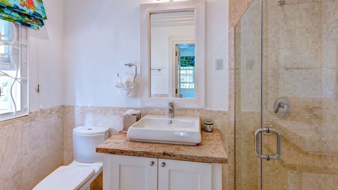 Photo of Bathroom in Reeds Bay