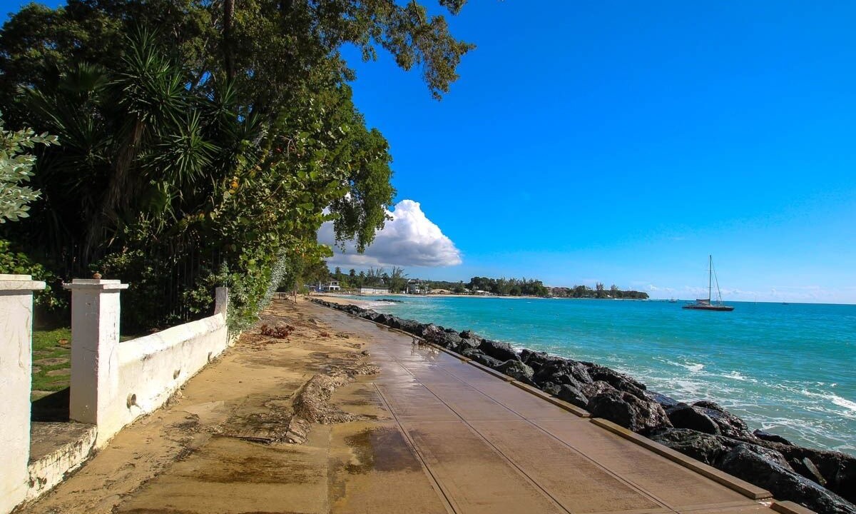 Photo of Others in Holetown