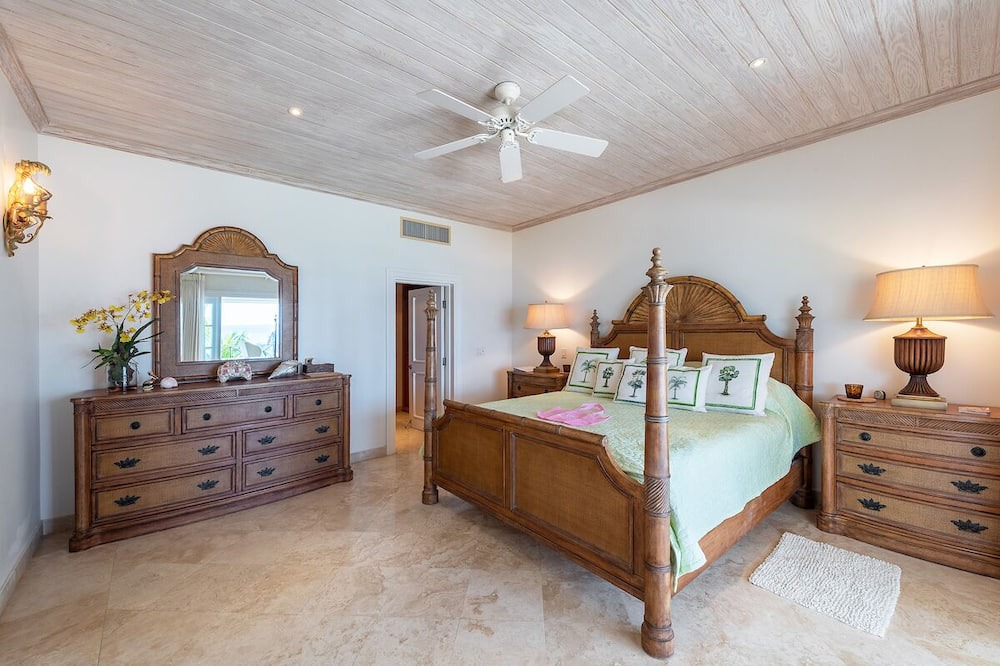 Photo of Bedroom in Schooner Bay
