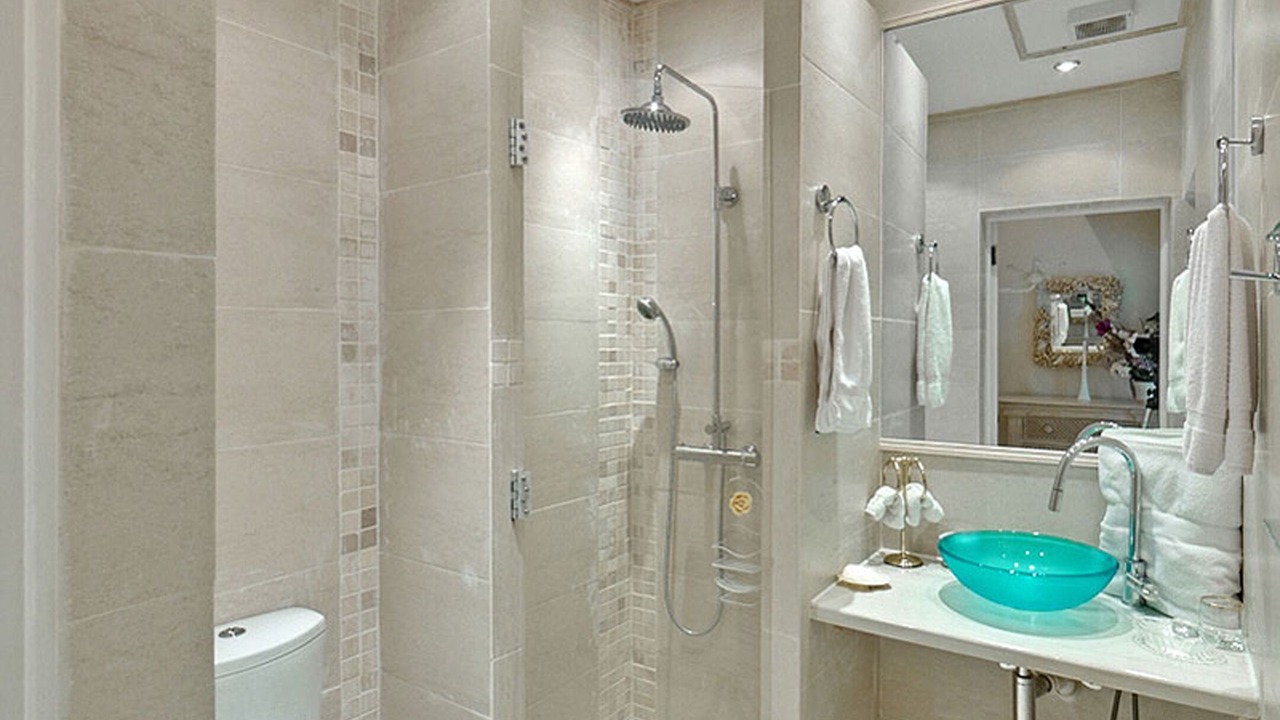 Photo of Bathroom in Merlin Bay