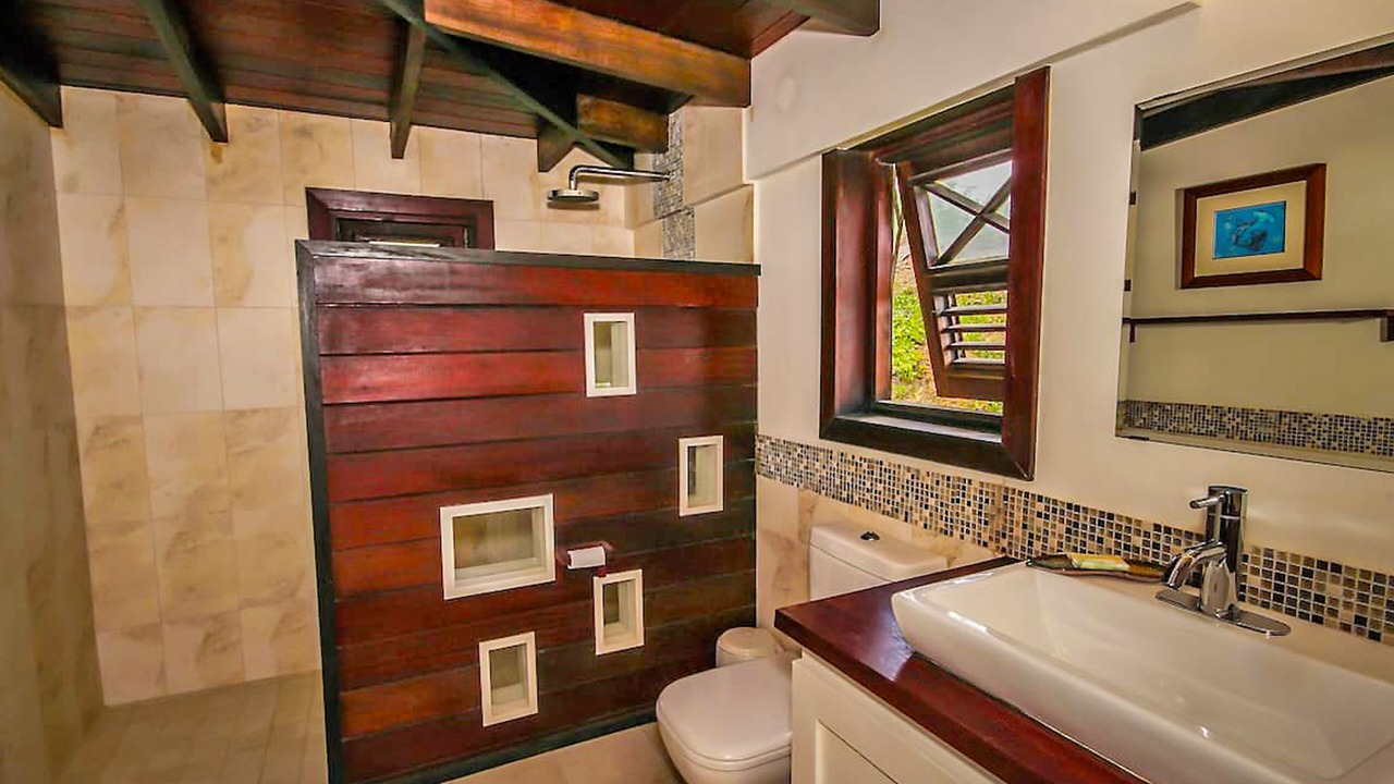 Photo of Bathroom in Windy Hill