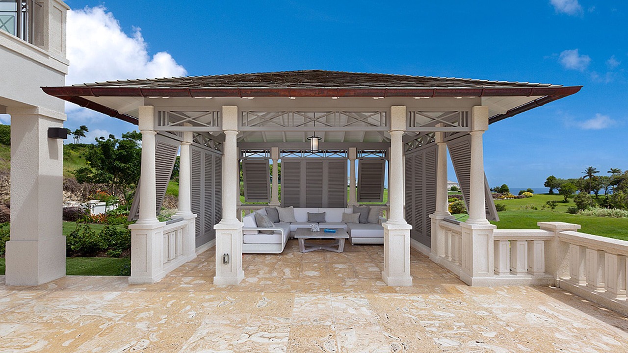 Photo of Outdoor in Orange Hill