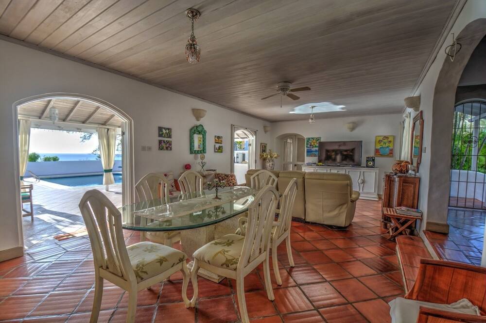 Photo of Kitchen in Porters