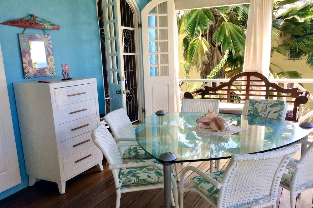 Photo of Kitchen in Porters