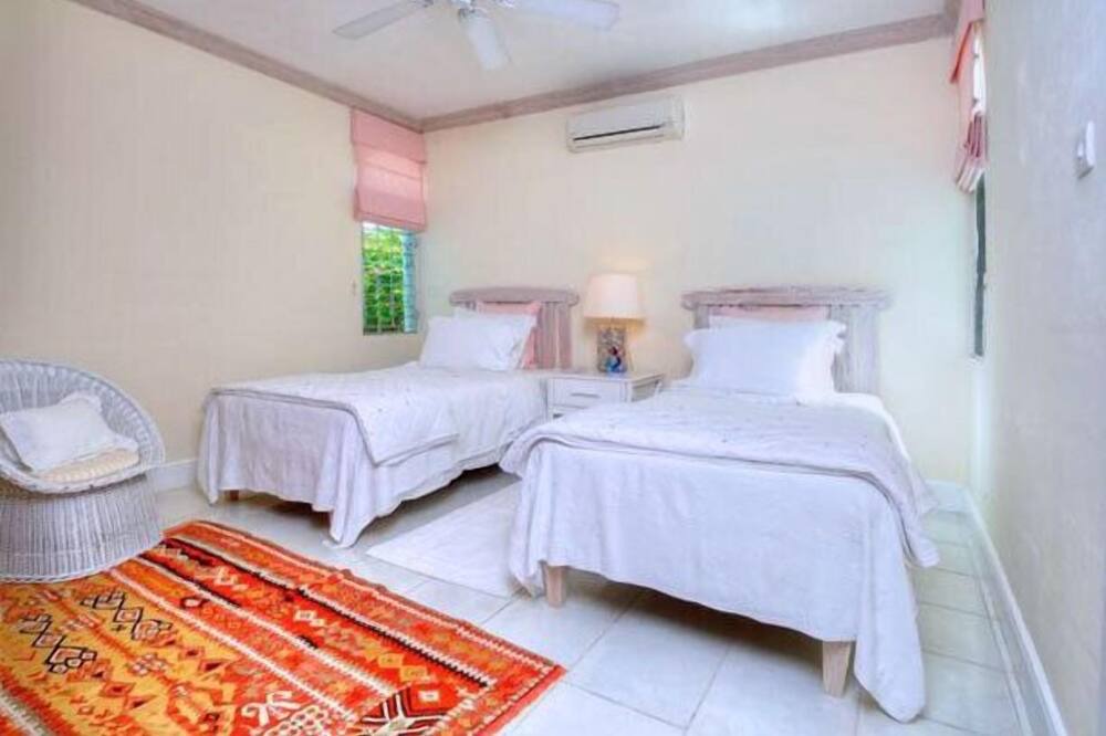 Photo of Bedroom in Derricks