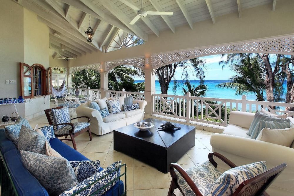 Photo of Livingroom in Fitts Village