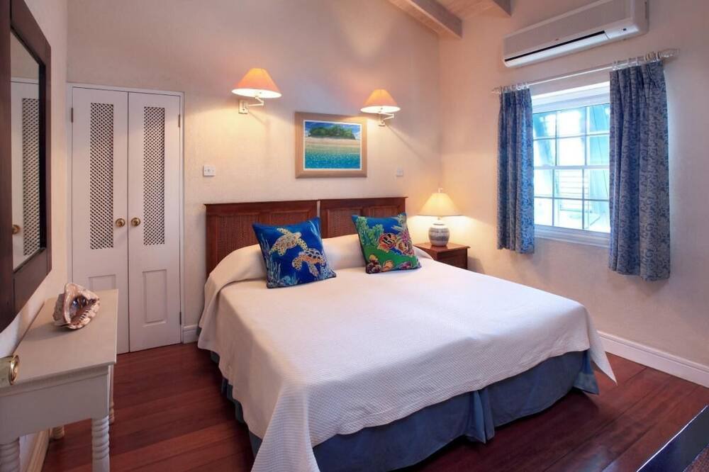 Photo of Bedroom in Fitts Village