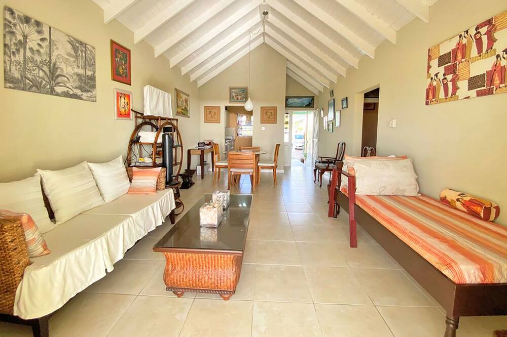 Photo of Bedroom in Apple Hall
