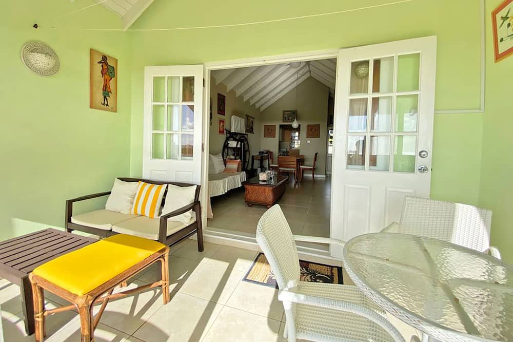 Photo of Patio Balcony in Apple Hall
