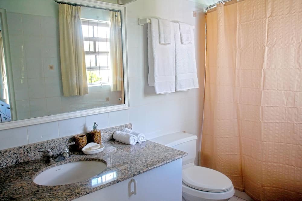 Photo of Bathroom in Silver Sands