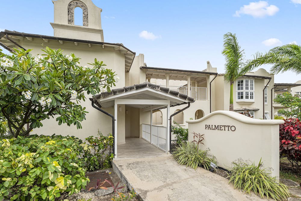 Photo of Outdoor in Weston