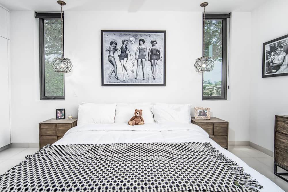 Photo of Bedroom in Weston