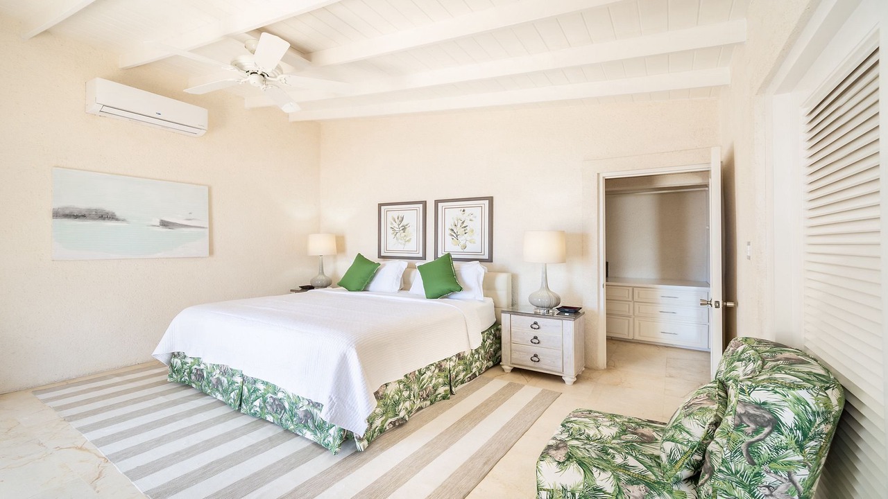 Photo of Bedroom in Clinketts
