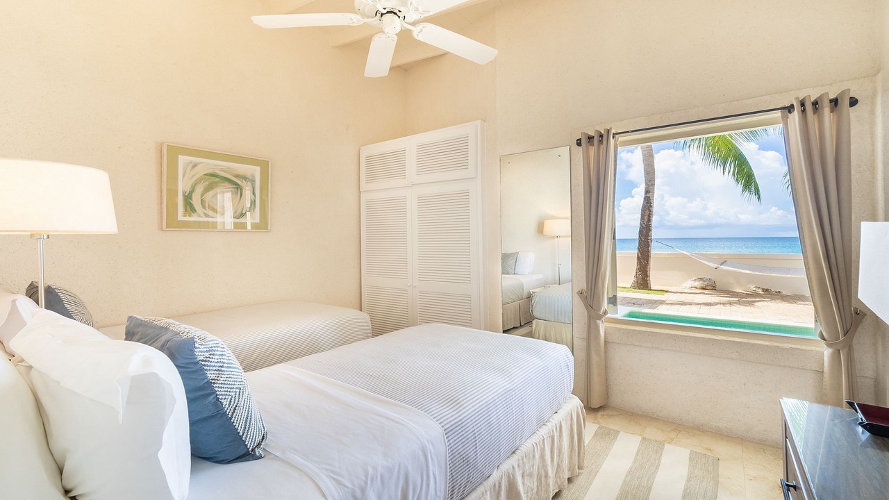 Photo of Bedroom in Clinketts