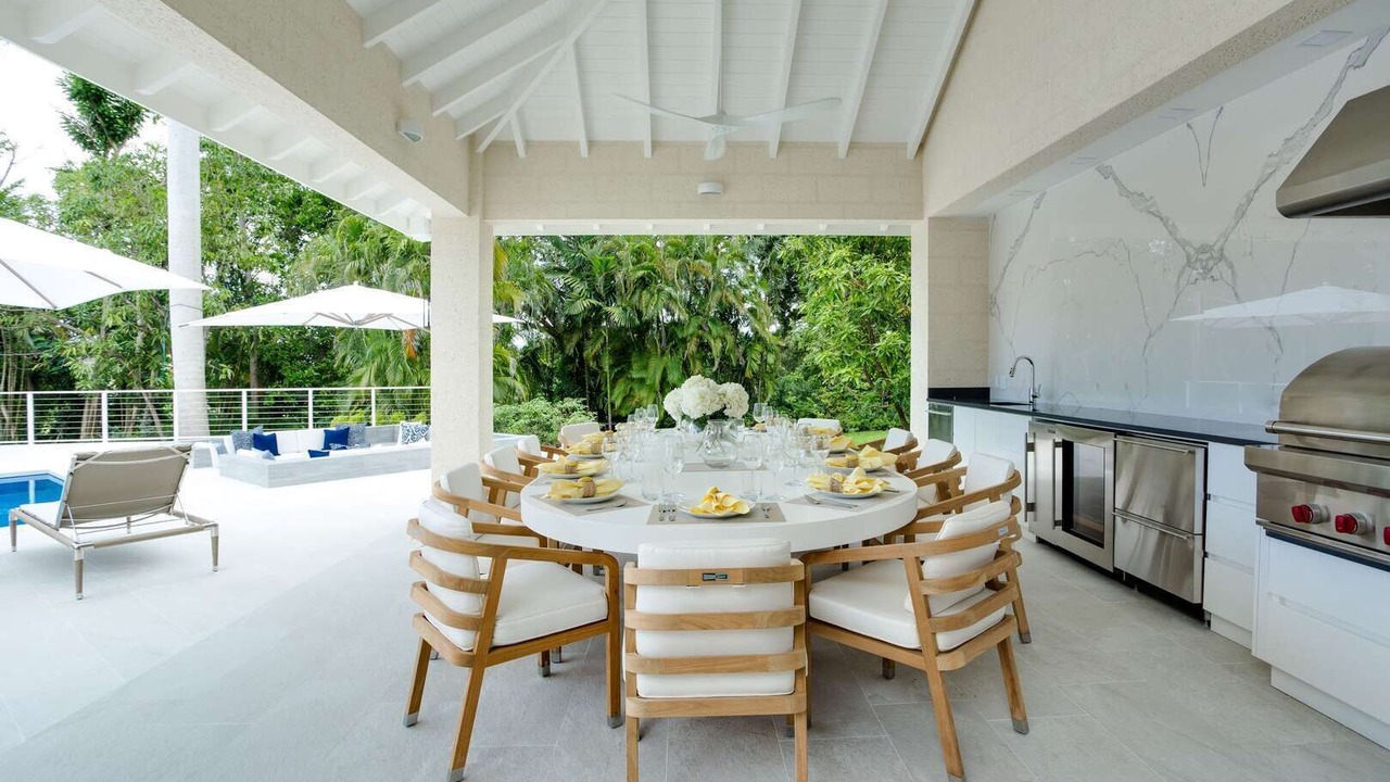 Photo of Outdoor in Paynes Bay
