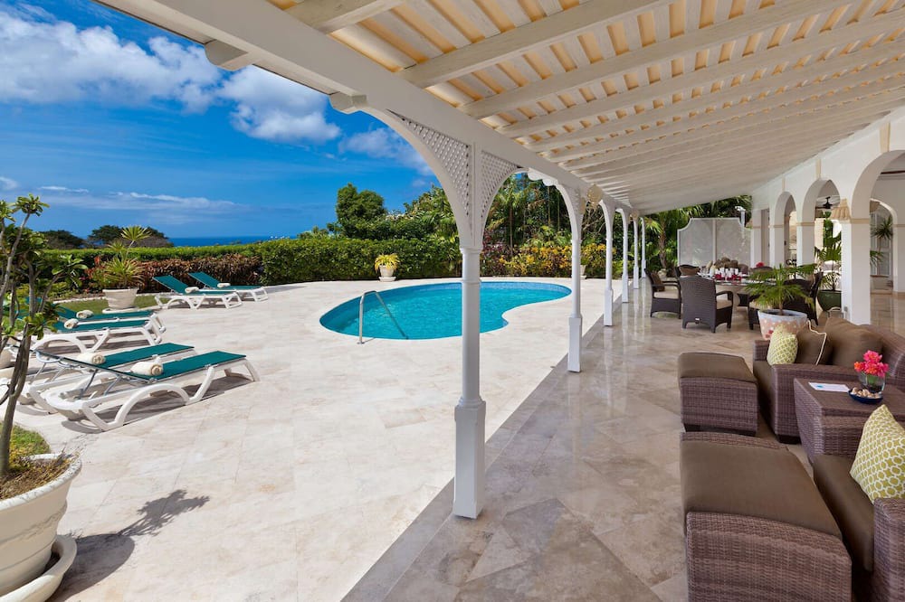 Photo of Others in Sandy Lane