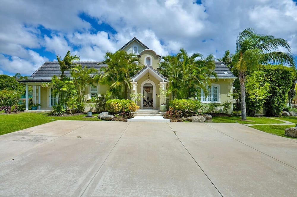 Photo of Others in Sandy Lane
