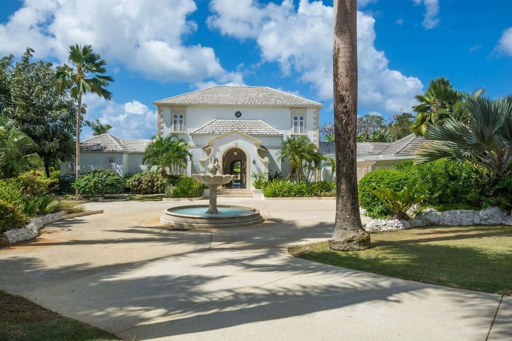 Photo of Others in Sandy Lane