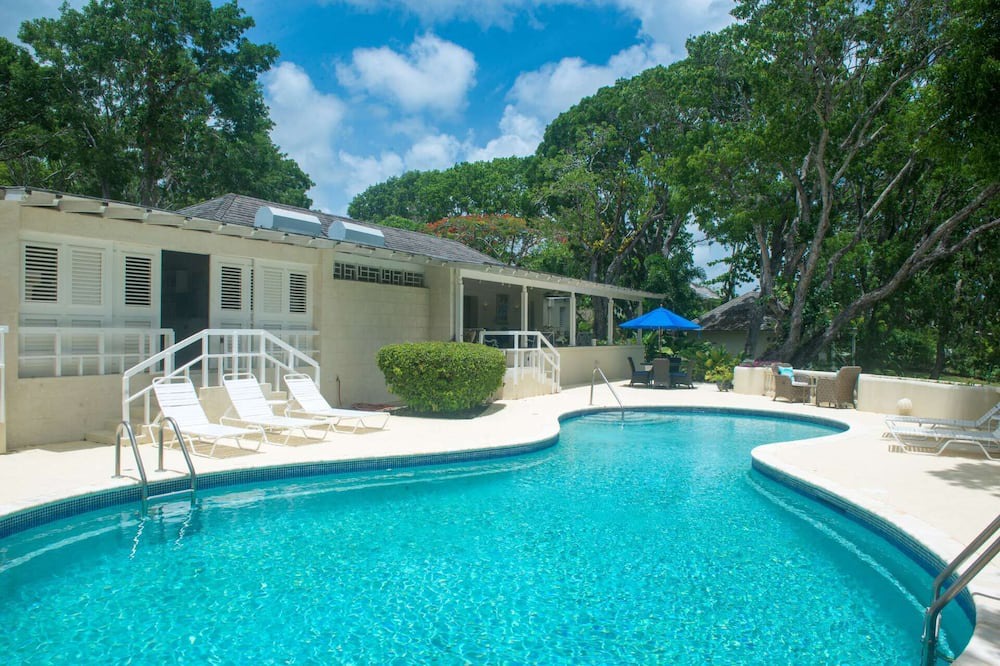 Photo of Others in Sandy Lane