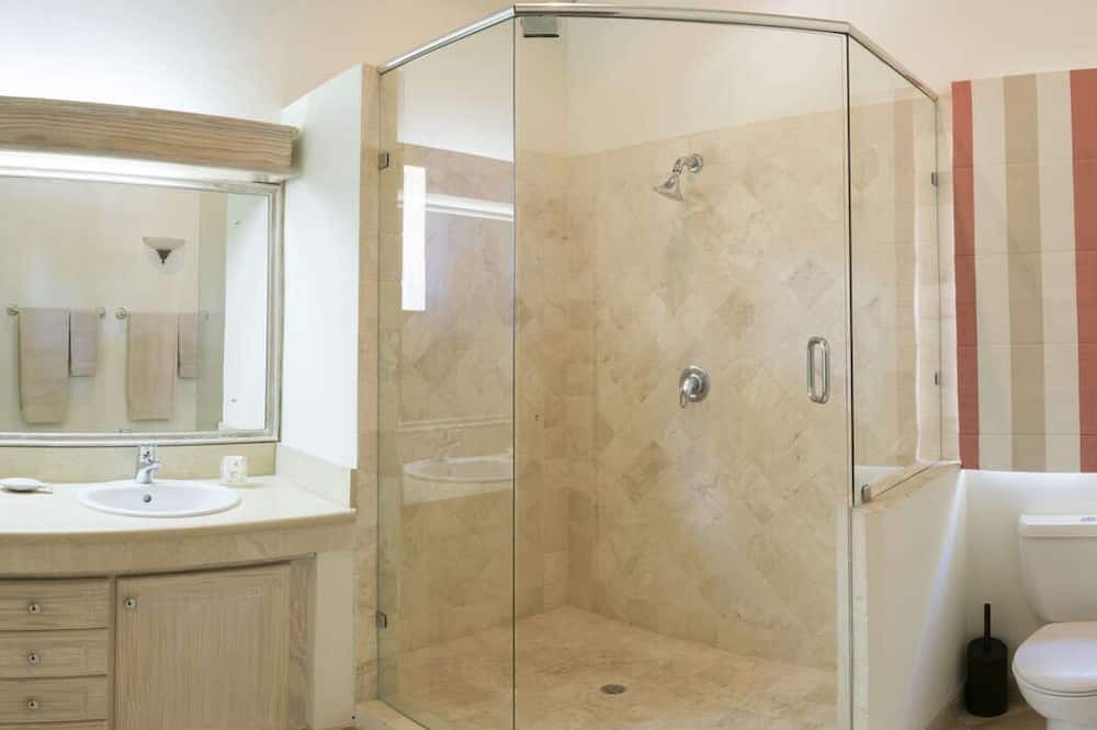 Photo of Bathroom in Sandy Lane