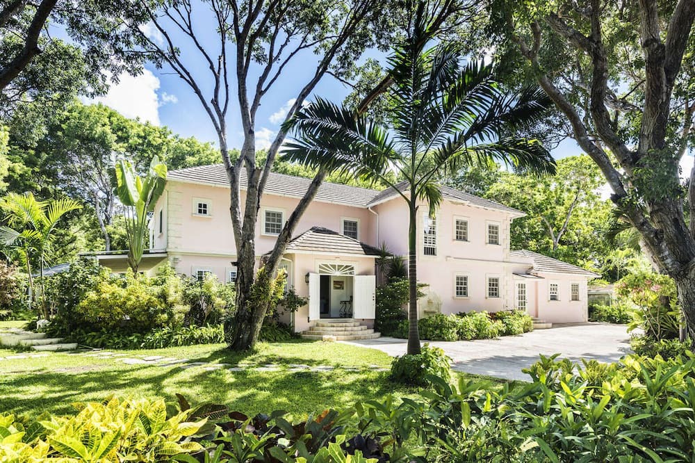 Photo of Outdoor in Sandy Lane