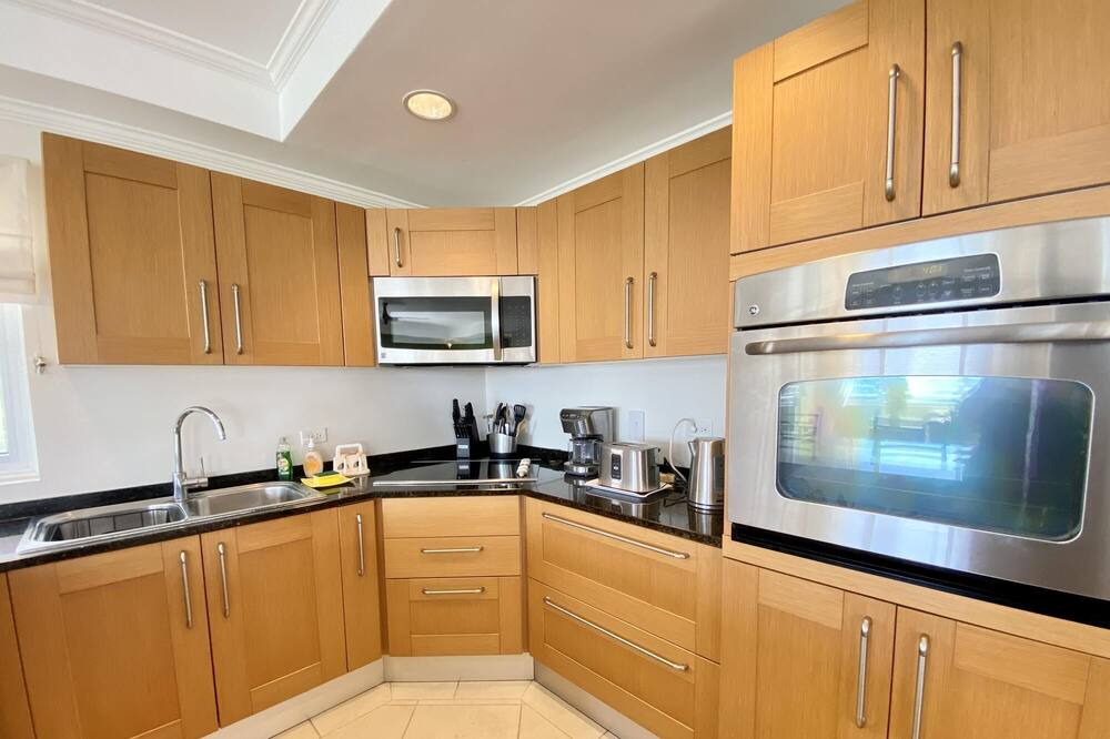 Photo of Kitchen in Saint Matthias
