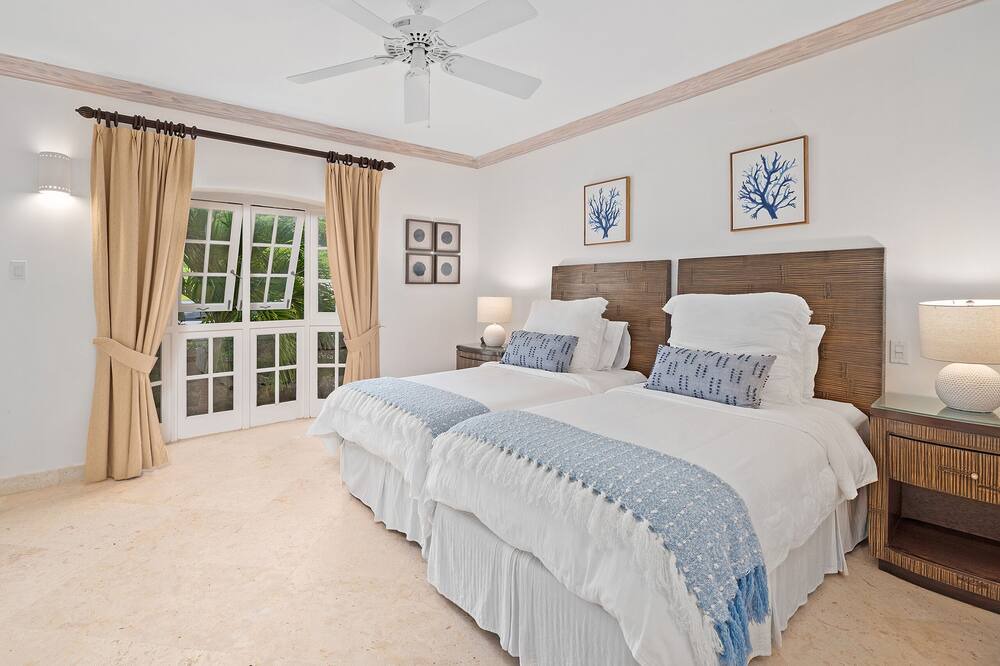Photo of Bedroom in Merlin Bay
