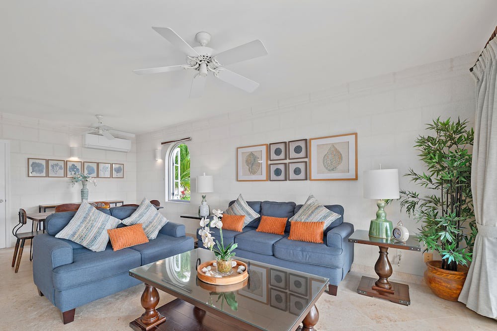 Photo of Livingroom in Merlin Bay