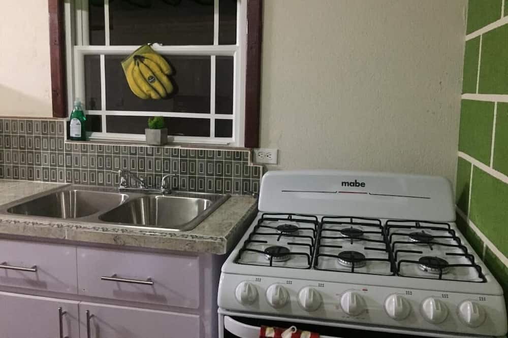 Photo of Kitchen in Black Rock