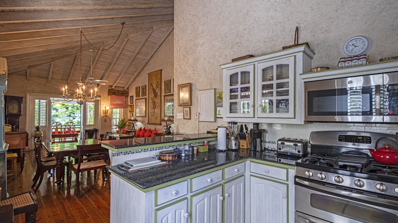 Photo of Kitchen in Reeds Bay