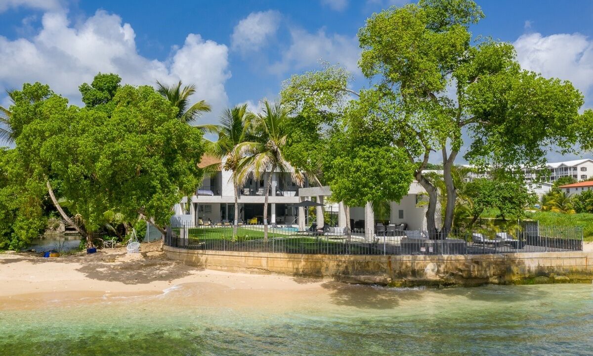 Photo of Outdoor in Weston
