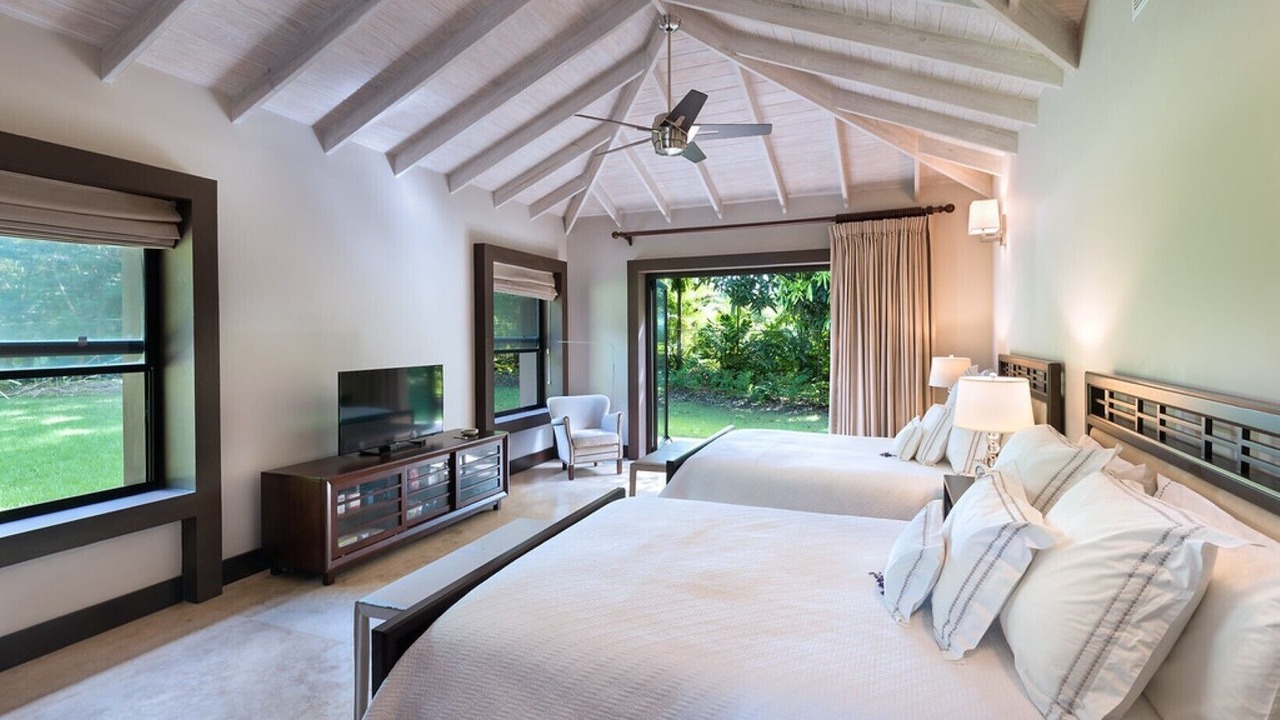 Photo of Bedroom in Paynes Bay