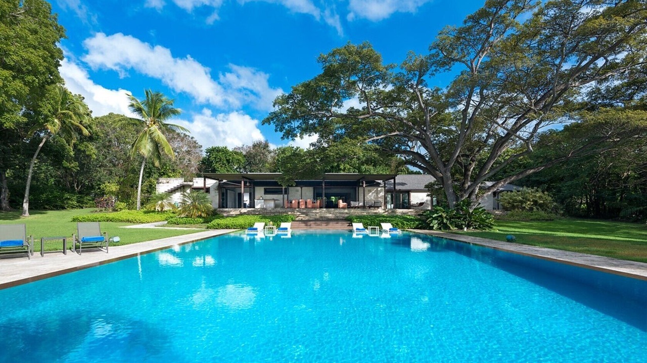 Photo of Outdoor in Paynes Bay