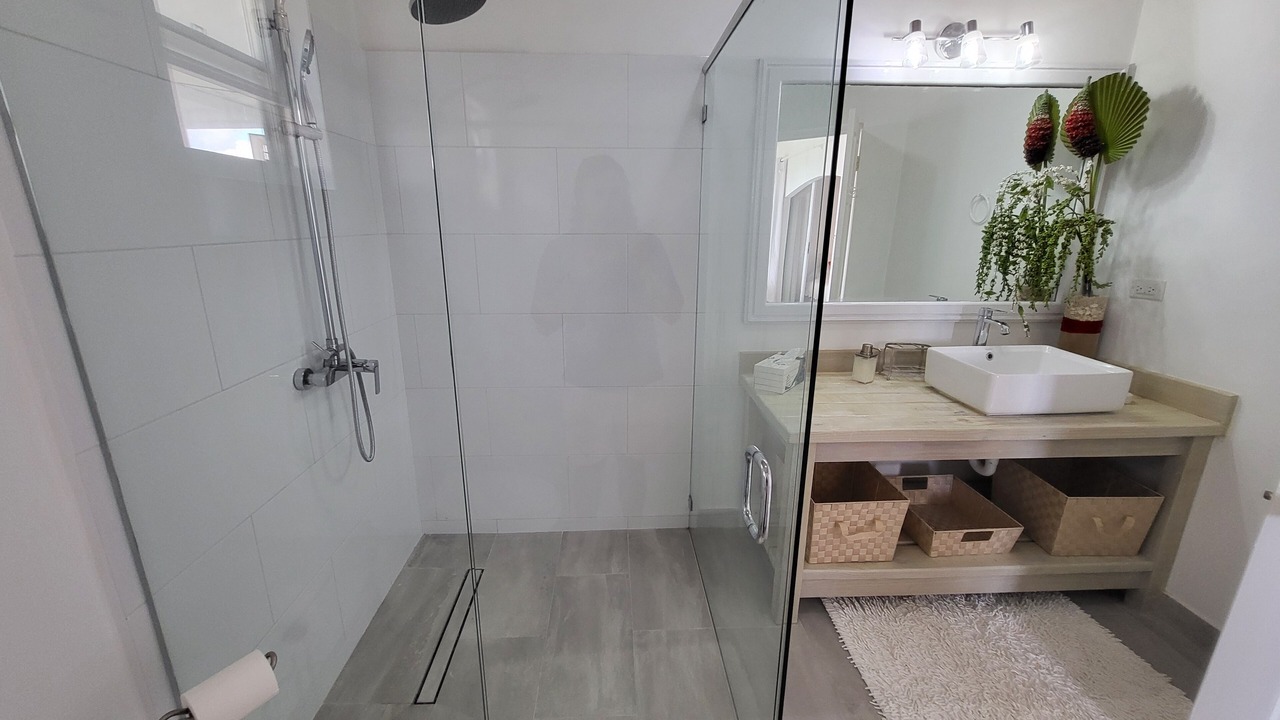 Photo of Bathroom in Seaview