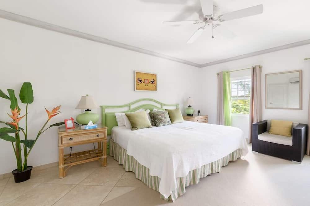 Photo of Bedroom in Folkestone