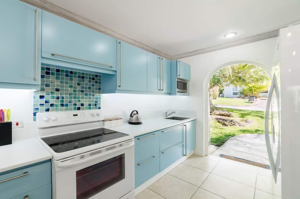 Photo of Kitchen in Folkestone