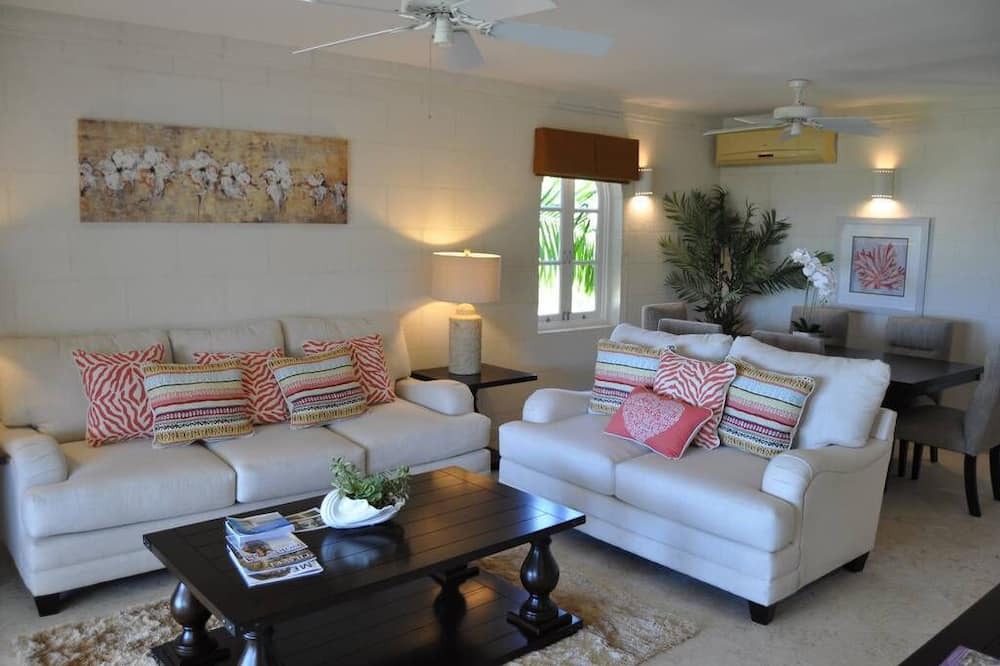 Photo of Livingroom in Westmoreland
