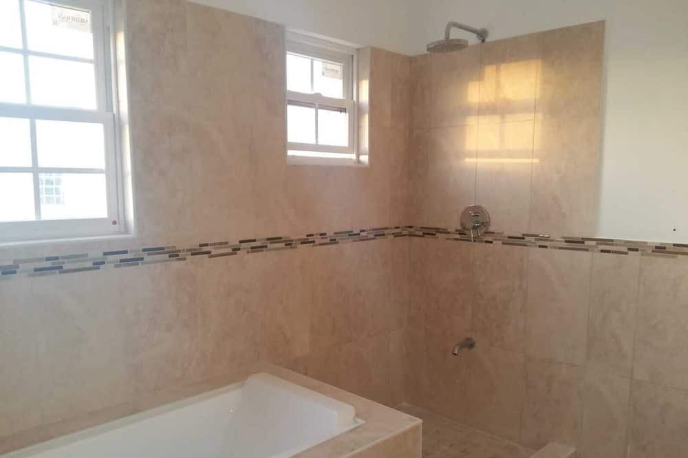 Photo of Bathroom in Enterprise