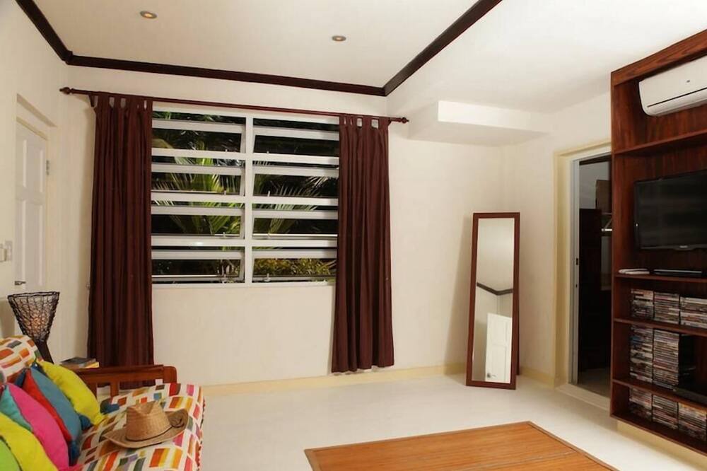 Photo of Livingroom in Springfield
