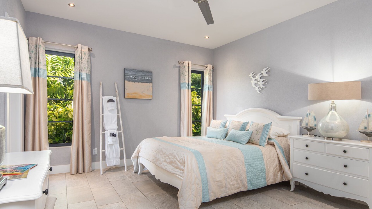 Photo of Bedroom in Halcyon Heights