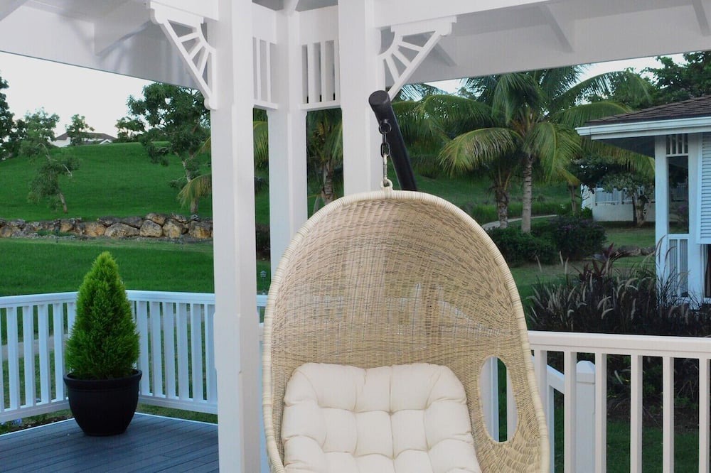 Photo of Patio Balcony in Speightstown