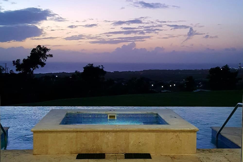 Photo of Outdoor in Speightstown