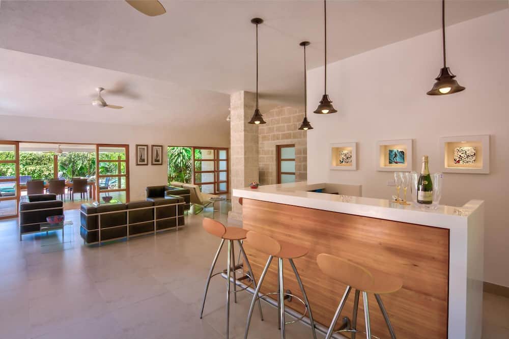Photo of Kitchen in Folkestone