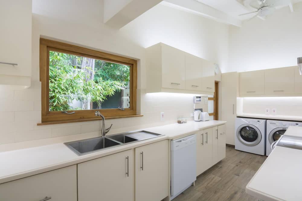 Photo of Kitchen in Folkestone