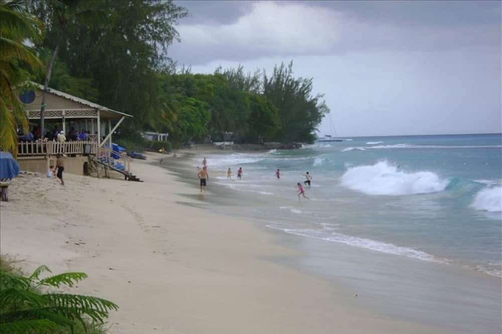 Photo of Outdoor in Clinketts