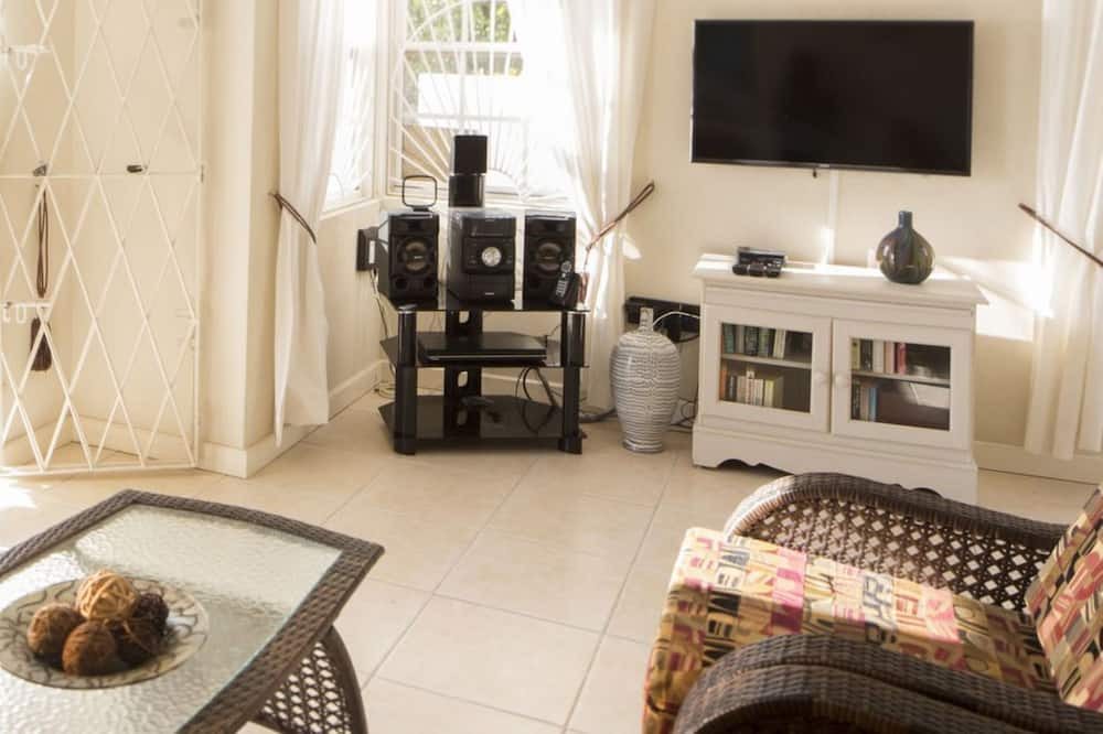 Photo of Livingroom in Clinketts