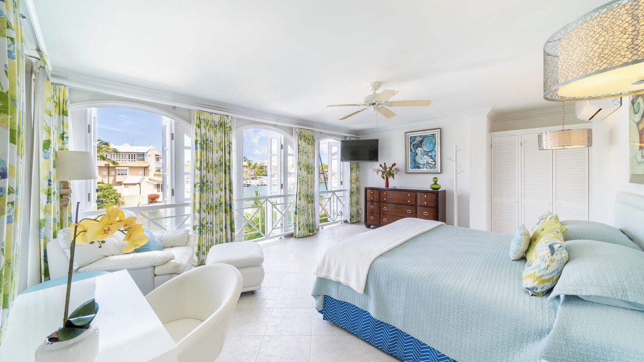Photo of Bedroom in Douglas